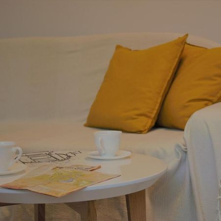 Spacious 2-Bedroom Apartment With Luxury Feel Újvidék Kültér fotó