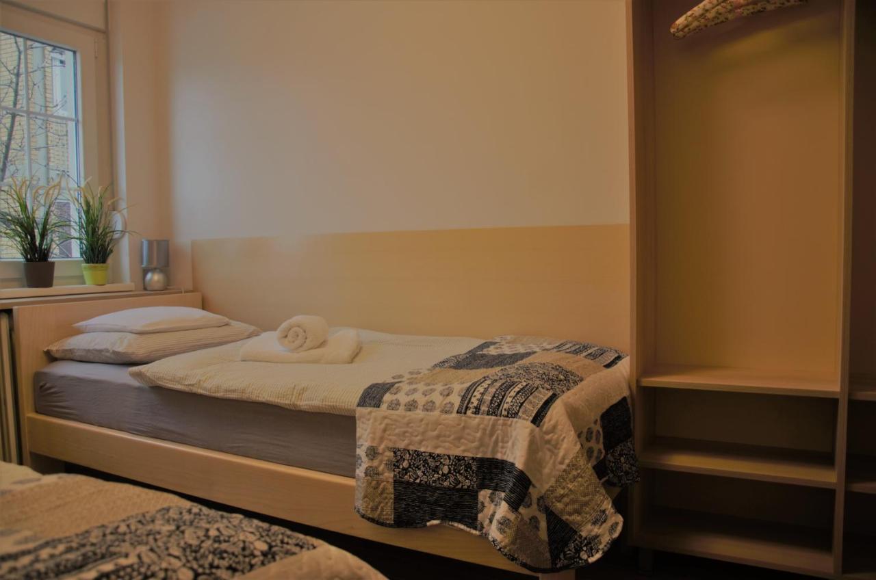 Spacious 2-Bedroom Apartment With Luxury Feel Újvidék Kültér fotó